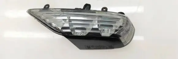 Subaru Outback Mirror indicator light VC020150 A048695