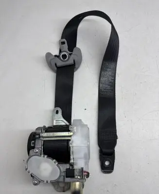 Lexus GS 300 350 430 450H Front seatbelt 7Q2610P