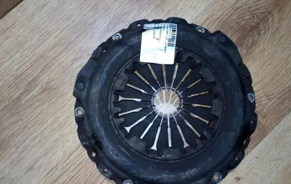 Volvo S40, V40 Pressure plate 