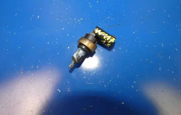 Mercedes-Benz CLA C117 X117 W117 Coolant temperature sensor A0999053700 A2C85403100