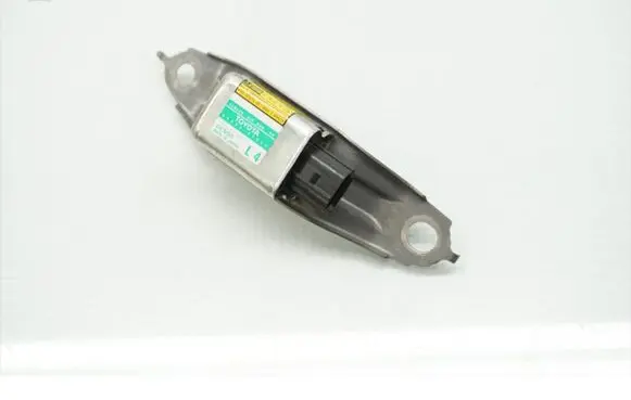 Toyota Prius (XW20) Airbag deployment crash/impact sensor 89834-47020 187900-0921