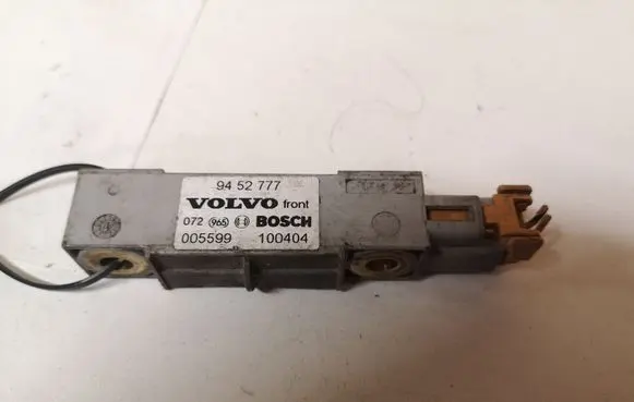 Volvo V70 Airbag deployment crash/impact sensor 9452777
