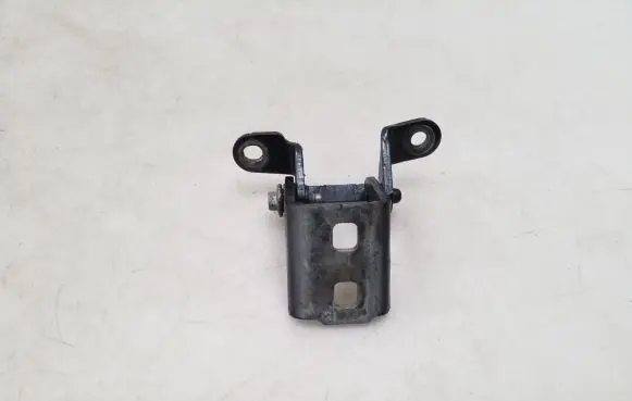 Opel Insignia A Rear door upper hinge