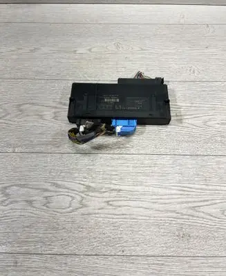 BMW 3 E92 E93 Comfort/convenience module 9177978 9610101881 10681810