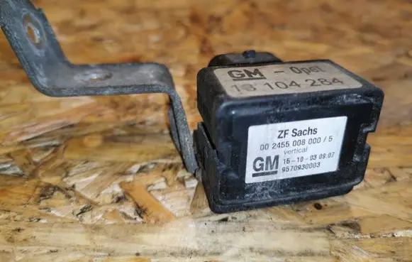 Opel Astra H Sensor 13104284