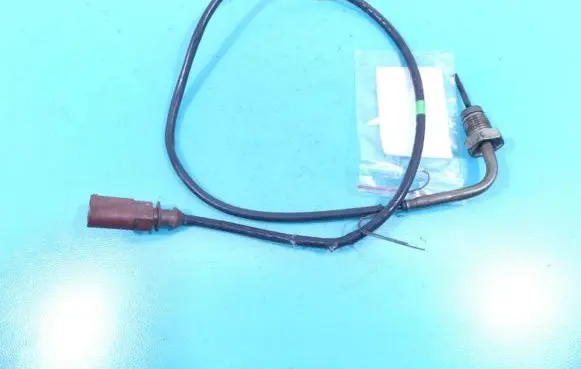 Seat Alhambra (Mk2) Exhaust gas temperature sensor 04L906088ET IMPRK1270298