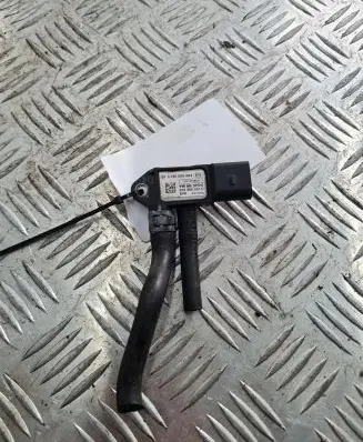 Volkswagen Scirocco Air pressure sensor 059906051C