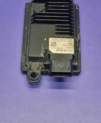 Ford Edge II Distronic sensor radar FK7T9G768AE