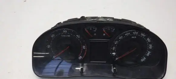 Skoda Superb B5 (3U) Speedometer (instrument cluster) 3U0920811A
