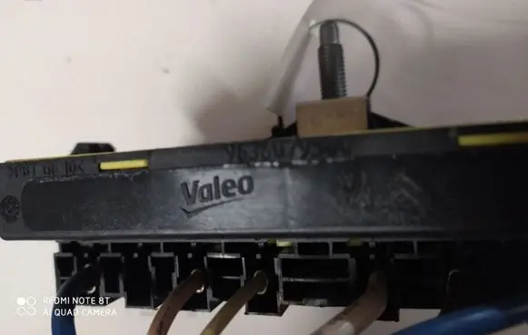 Citroen C5 Fuse module 9636079380