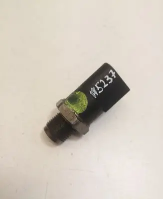 Fuel pressure sensor