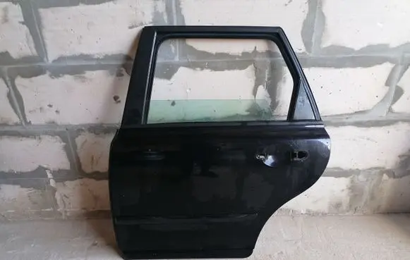 Volvo V50 Rear door 