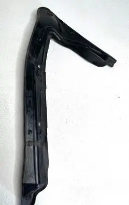 Audi A4 S4 B8 8K Fender end trim 8K0821112A