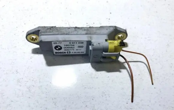 BMW X5 E53 Airbag deployment crash/impact sensor 65776911038 0285002064