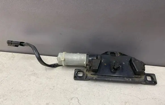 BMW 5 E60 E61 Tailgate/trunk/boot lock/catch/latch US712993102 489051060