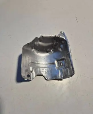 Exhaust heat shield