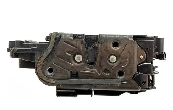 Volkswagen Polo VI Front door lock 5TB837015