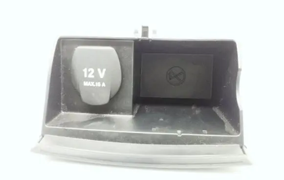 Mercedes-Benz B W245 Ashtray (front) A1696801050