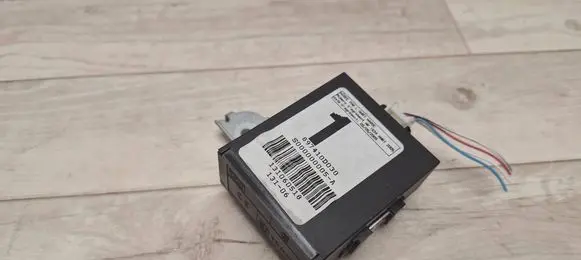 Toyota Yaris Door control unit/module 897410D030 S000000005A 131060518