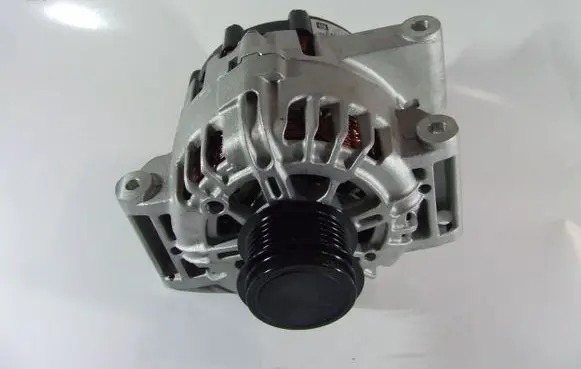 Opel Insignia A Generator/alternator 13500332 2604326A L160A