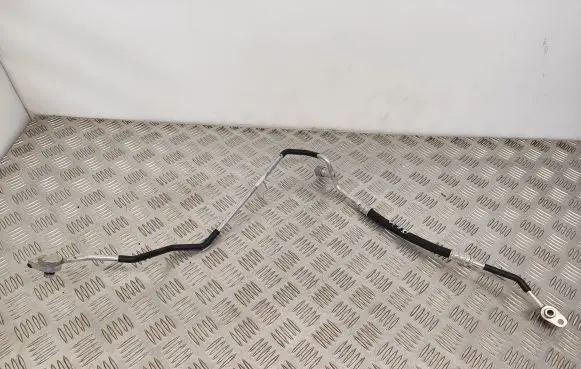 Audi A8 S8 D5 Air conditioning (A/C) pipe/hose 4N2816736