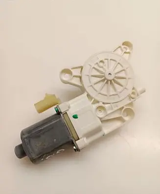 Chrysler Grand Voyager V Rear door window regulator motor 0130822334 3018077D