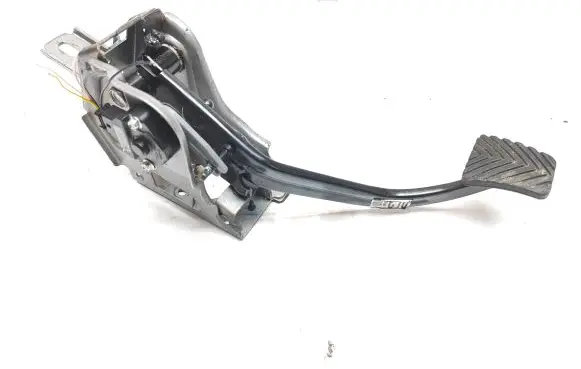 KIA Stonic Clutch pedal 93840F2100 72BL1