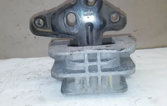 Ford Transit - Tourneo Connect Engine mount bracket NOCODE