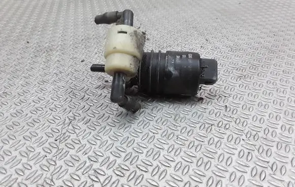 Opel Meriva A Windscreen/windshield washer pump 90585762