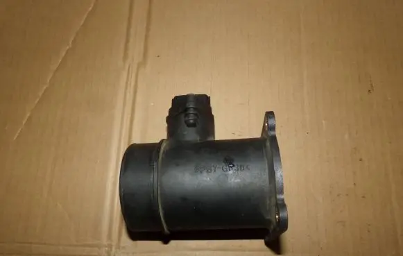 Nissan Primera Mass air flow meter 0280218094