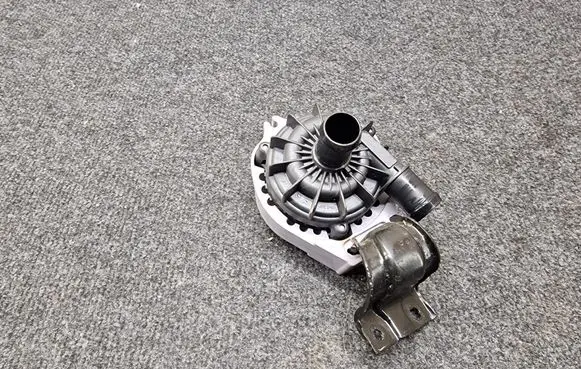 Cupra Born Electric auxiliary coolant/water pump 1EA965567L