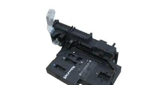 Mercedes-Benz C W204 Fuse module 5DK011022