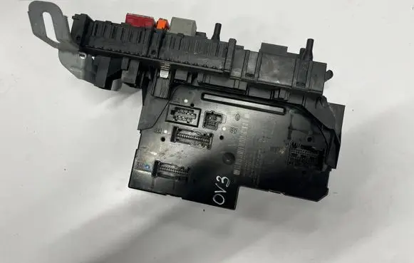 Mercedes-Benz E W212 SAM control unit a2129003922 2129015205 2129026107