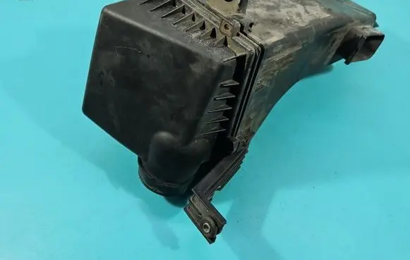 Suzuki SX4 Air filter box 79J-A05 IMPRK1540172