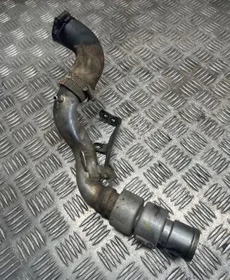 Land Rover Discovery 4 - LR4 Intercooler hose/pipe AH229F788BE F1014456401 00121339