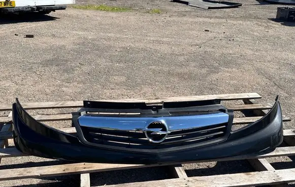 Opel Vivaro Front bumper upper radiator grill 23100248R 93856149 623100253R