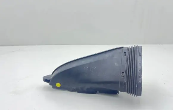 Audi A7 S7 4G Air intake duct part 4G0129624D