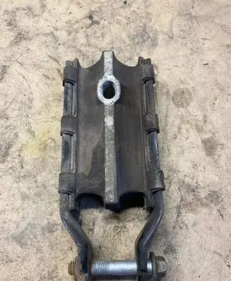 Volvo XC60 Engine mount bracket 31262935 BH96A