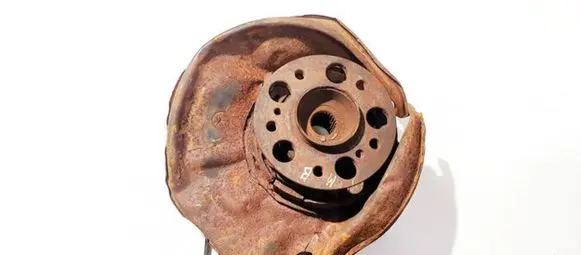 Mercedes-Benz C W202 Rear wheel hub