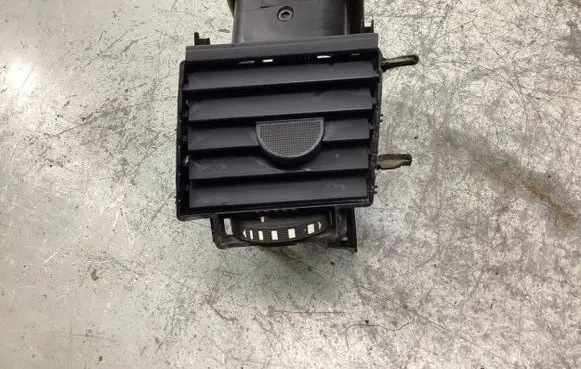 Land Rover Range Rover Sport L320 Dashboard side air vent grill/cover trim JBD500180XXX 3541X 05530000