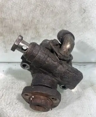 Volkswagen Golf IV Power steering pump