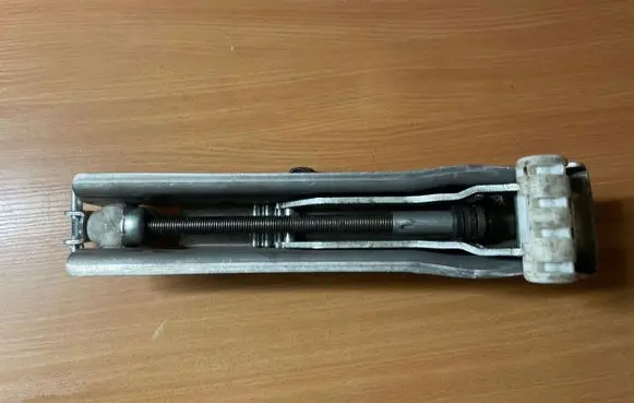 Audi A6 S6 C6 4F Lift Jack 4F0011031