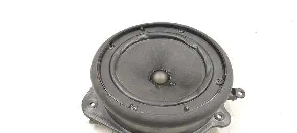 Audi A4 S4 B6 8E 8H Front door speaker 355221