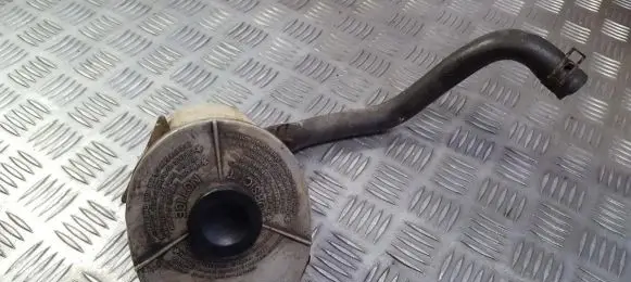 Power steering fluid tank/reservoir