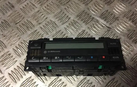 Volkswagen PASSAT B5 Climate control unit 3b1907044d