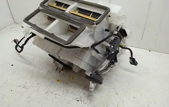 Interior heater climate box assembly
