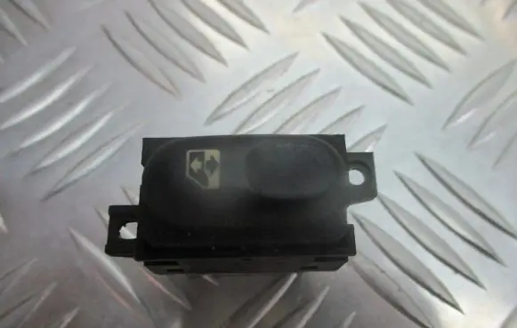 Renault Laguna I Electric window control switch