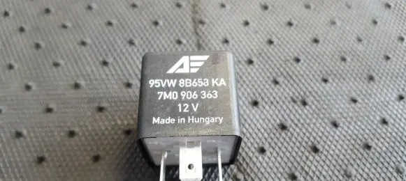Volkswagen Sharan Other relay 7M0906363 95VW8B658KA