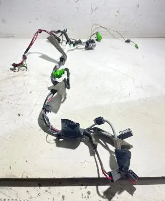 Volvo V70 Wiring harness 31264005