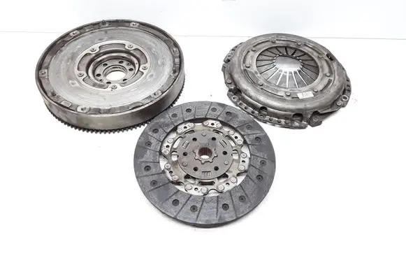 Volvo V40 Clutch set kit AV616477CE AV617550C1B AV61CC1301